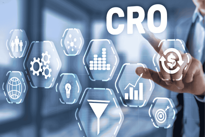 Painel digital com indicadores de CRO e elementos como funil, ROI e engrenagens de otimização.